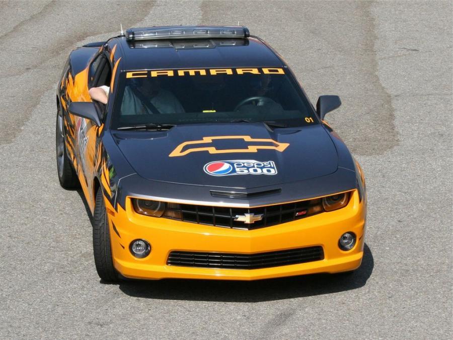  Chevrolet Camaro SS NASCAR Pace Car 2010 года  (фото 2 из 2)